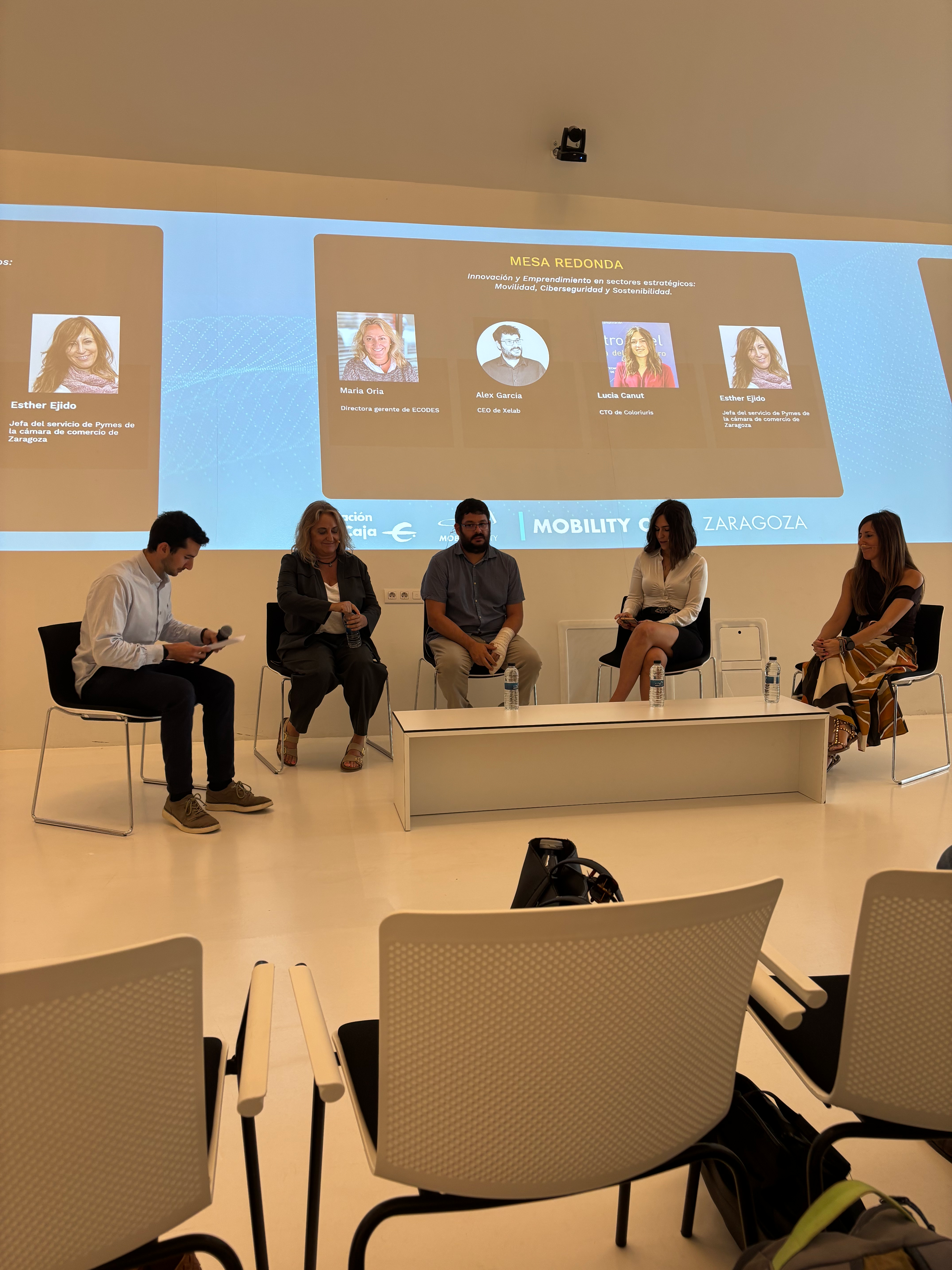 Round table and Q&A discussions